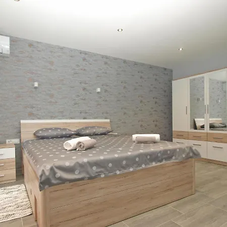 Apartment Milan 2104