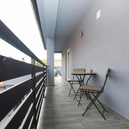 Milan 2104 Apartment Medulin